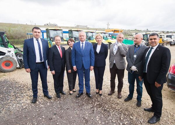 Igor Dodon a discutat cu bașcanul Găgăuziei problemele importante ale regiunii Igor Dodon a discutat cu bașcanul Găgăuziei problemele importante ale regiunii - Sputnik Moldova