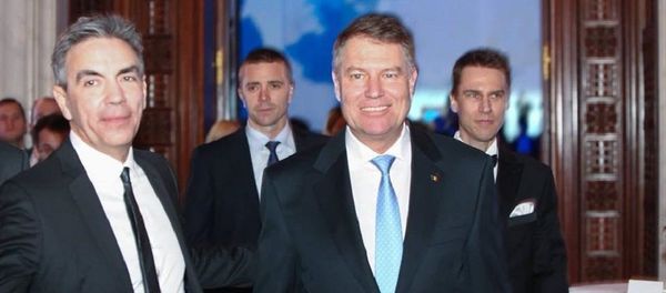 Dragoș Anastasiu și Klaus Iohannis Dragoș Anastasiu și Klaus Iohannis - Sputnik Moldova-România
