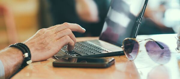 Пользователь за работой - Sputnik Молдова