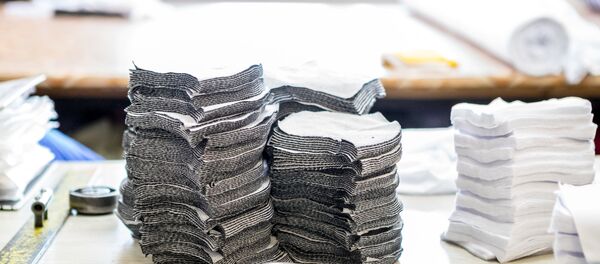 Производство медицинских и бытовых защитных масок Производство медицинских и бытовых защитных масок - Sputnik Молдова