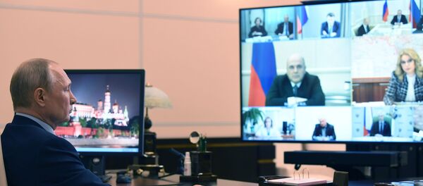 Президент РФ В. Путин провел совещание о санитарно-эпидемиологической обстановке - Sputnik Moldova