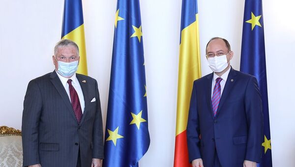 Primirea de către ministrul afacerilor externe Bogdan Aurescu a ambasadorului SUA la București, Adrian Zuckerman - Sputnik Moldova-România