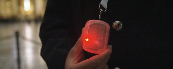 Итальянцы придумали маячки, которые помогут соблюдать дистанцию Итальянцы придумали маячки, которые помогут соблюдать дистанцию - Sputnik Молдова