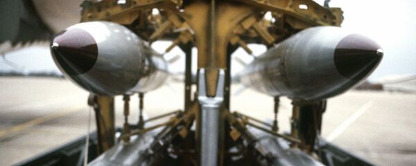Ядерная бомба B61 - Sputnik Moldova