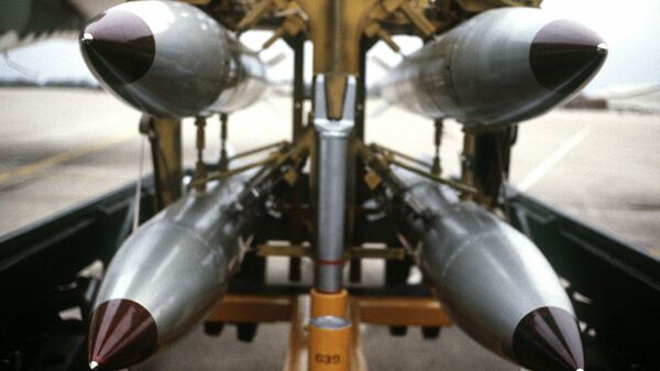 Ядерная бомба B61 - Sputnik Moldova