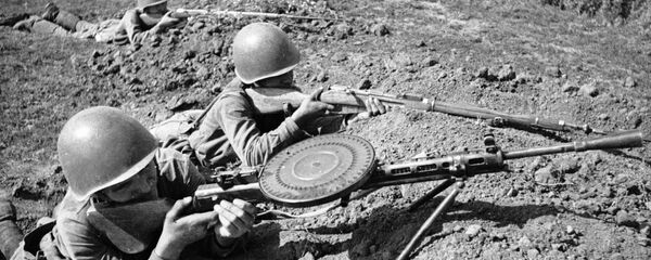  Ручной пулемет  Дегтярева, ВОВ 1941-1945 - Sputnik Молдова