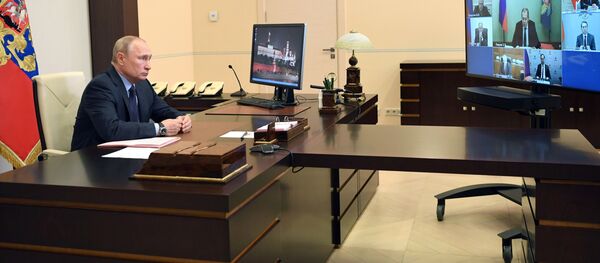 Президент РФ В. Путин провел заседание Совбеза РФ - Sputnik Moldova-România