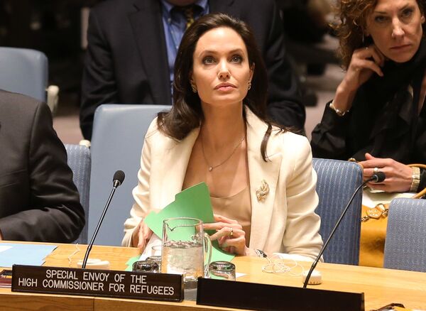 Актриса Анджелина Джоли на сессии Совбеза ООН  - Sputnik Молдова