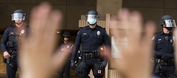 Полиция во время протестов в США Полиция во время протестов в США - Sputnik Молдова