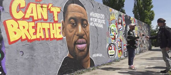 Я - Джордж Флойд: протесты в США перекинулись на весь мир Я - Джордж Флойд: протесты в США перекинулись на весь мир - Sputnik Молдова