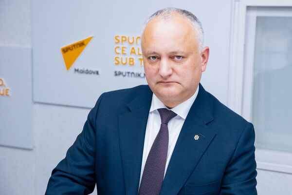 Политические нюансы: экс-депутат о шансах появления нового большинства - Sputnik Молдова