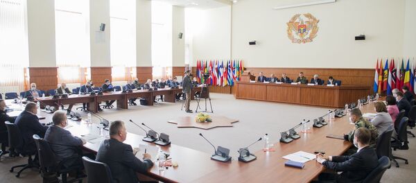 Prim-ministrul Chicu a participat la ședința Consiliului național pentru problemele veteranilor de război - Sputnik Moldova