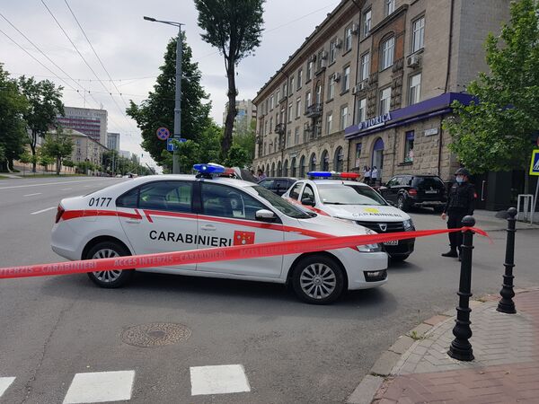 O nouă alertă cu bombă la Ambasada Rusiei la Chișinău: Ce spune Poliția O nouă alertă cu bombă la Ambasada Rusiei la Chișinău: Ce spune Poliția - Sputnik Moldova