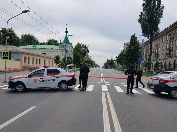 O nouă alertă cu bombă la Ambasada Rusiei la Chișinău: Ce spune Poliția O nouă alertă cu bombă la Ambasada Rusiei la Chișinău: Ce spune Poliția - Sputnik Moldova