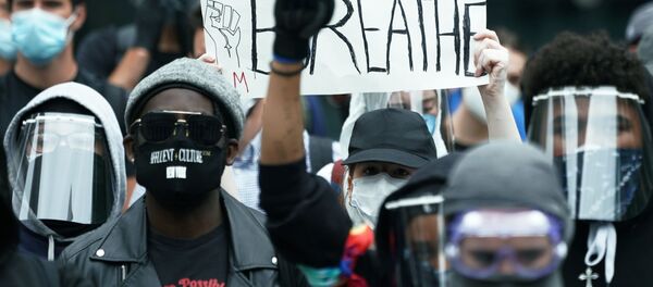 Протестующие на одной из улиц Нью-Йорка Протестующие на одной из улиц Нью-Йорка - Sputnik Молдова