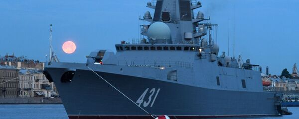Выход боевых кораблей из Санкт-Петербурга в рамках подготовки к Дню ВМФ России  - Sputnik Moldova