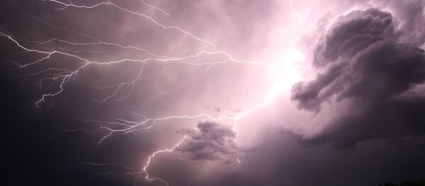 Гроза - Sputnik Moldova-România