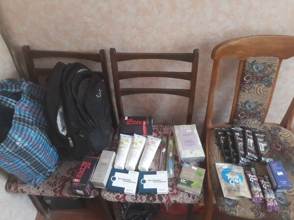 Jaf într-o farmacie din Cahul: Au dispărut mai multe medicamente și cosmetice - Foto Jaf într-o farmacie din Cahul: Au dispărut mai multe medicamente și cosmetice - Foto - Sputnik Moldova