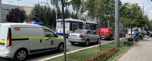 Проверка сообщения о бомбе в здании суда сектора Буюканы - Sputnik Moldova