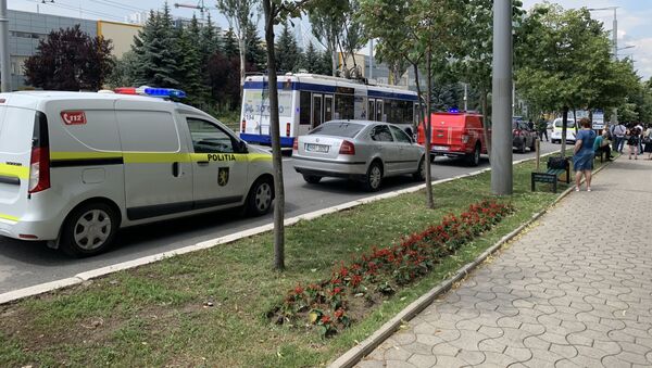 Проверка сообщения о бомбе в здании суда сектора Буюканы - Sputnik Moldova