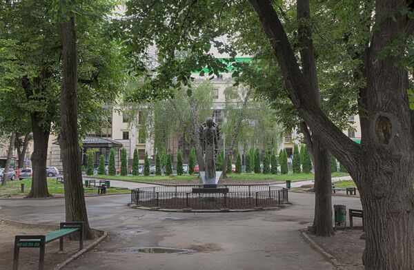 Точки сборки – где и почему раньше социализировались кишиневцы Точки сборки – где и почему раньше социализировались кишиневцы - Sputnik Молдова