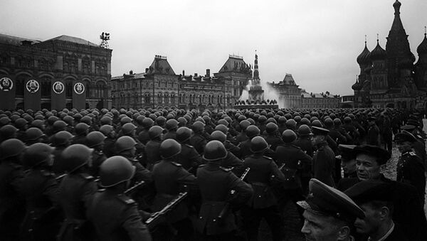 Парад Победы на Красной площади 24 июня 1945 года - Sputnik Молдова