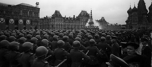 Парад Победы на Красной площади 24 июня 1945 года - Sputnik Молдова