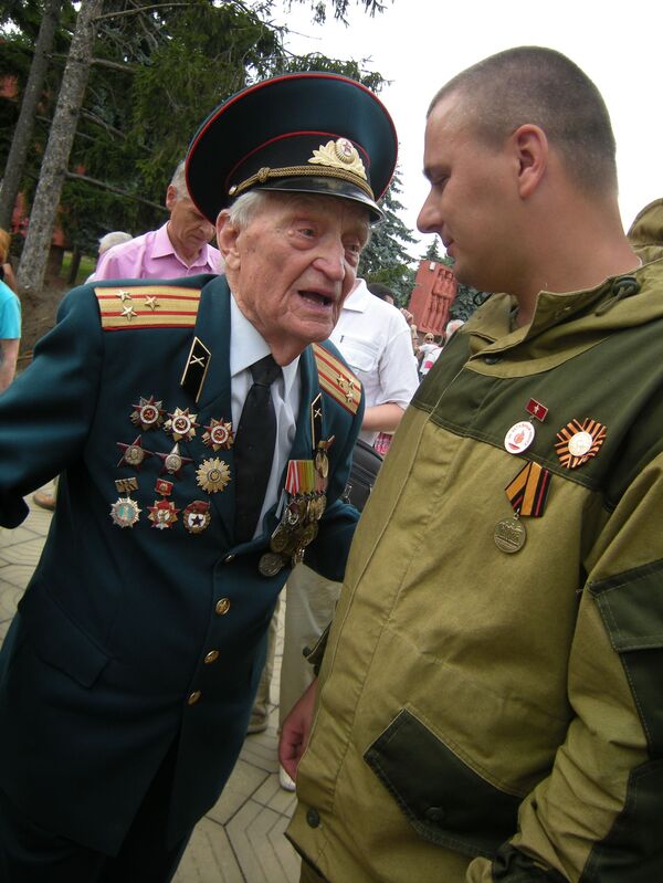 Тяжелая поступь победителя Тяжелая поступь победителя - Sputnik Молдова