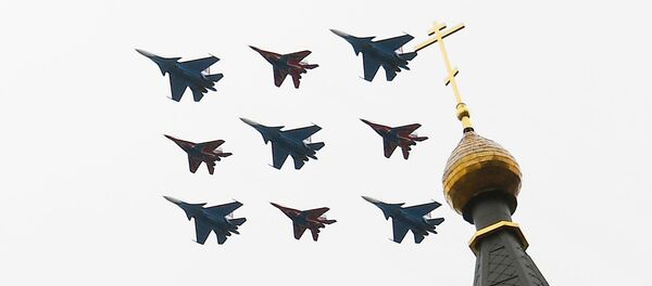 Воздушный парад Победы в Москве Воздушный парад Победы в Москве - Sputnik Moldova-România