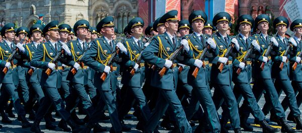 Участие молдавской делегации в параде Победы в Москве Участие молдавской делегации в параде Победы в Москве - Sputnik Молдова