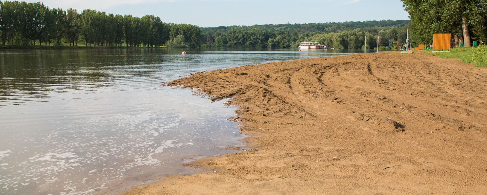Pericol de inundații provocat de creșterea nivelului de apă în râul Nistru în urma ploilor abundente - Sputnik Moldova, 1920, 07.08.2020