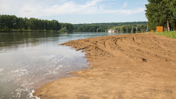 Pericol de inundații provocat de creșterea nivelului de apă în râul Nistru în urma ploilor abundente - Sputnik Moldova