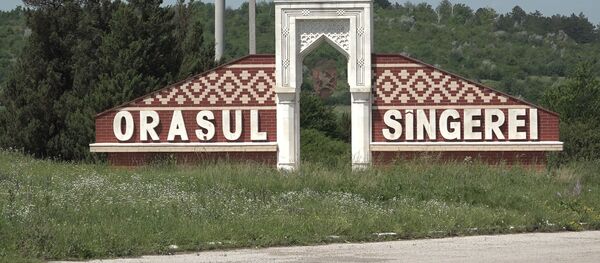 После карантина: как жители Сынжерей борются с COVID-19 - Sputnik Молдова