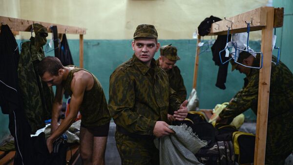Военные сборы военнослужащих запаса в Новосибирске - Sputnik Moldova-România