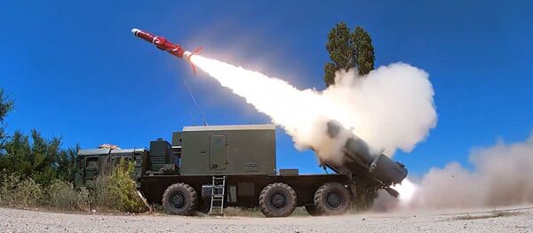 «Бал» сатаны: противокорабельный береговой ракетный комплекс уничтожил морские цели - Sputnik Молдова