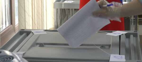 В Молдове идет голосование по поправкам в Конституцию России - Sputnik Молдова