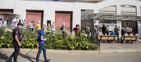 Голосование по внесению поправок в Конституцию РФ, Кишинев Голосование по внесению поправок в Конституцию РФ, Кишинев - Sputnik Moldova