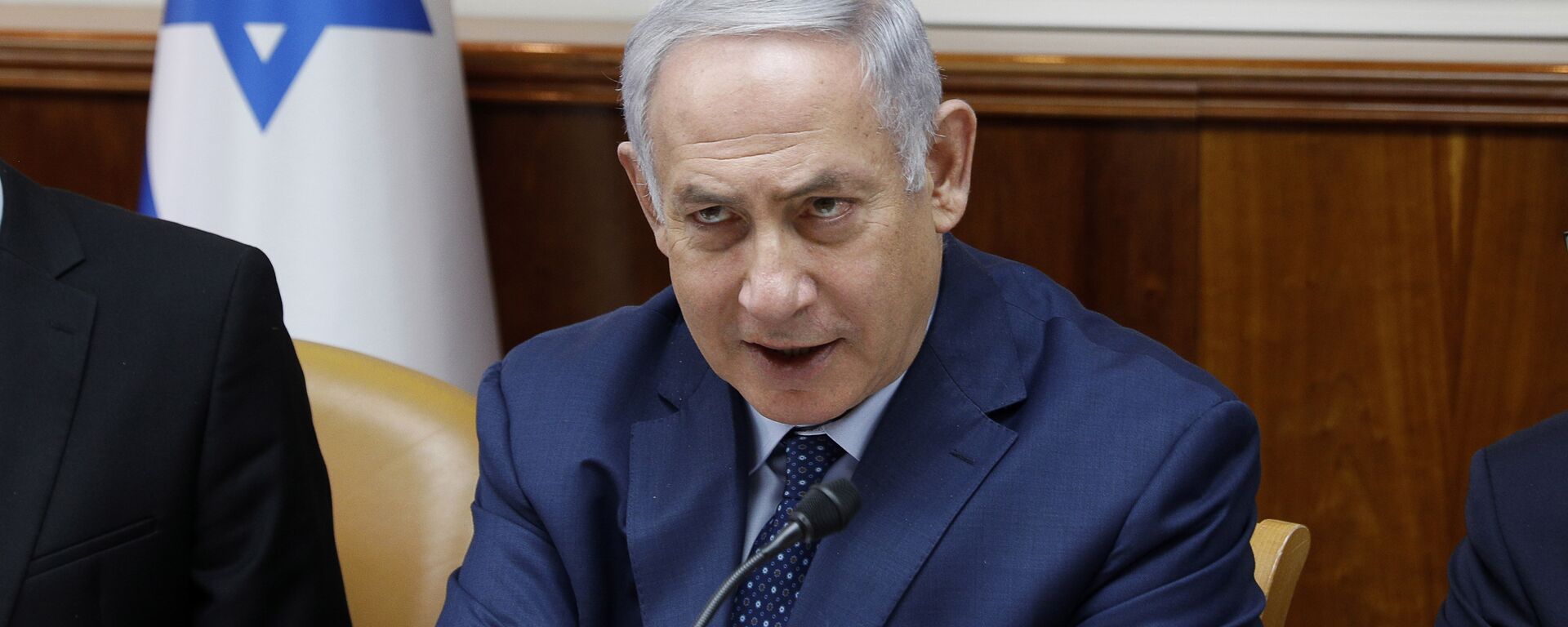Israeli Prime Minister Benjamin Netanyahu chairs the weekly cabinet meeting at the Prime Minister's office in Jerusalem, Sunday, April 15, 2018 - Sputnik Moldova-România, 1920, 01.03.2021