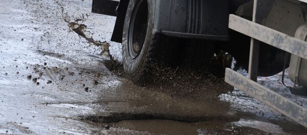 Разбитые дороги Разбитые дороги - Sputnik Молдова