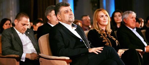 Gabriela Firea și Marcel Ciolacu Gabriela Firea și Marcel Ciolacu - Sputnik Moldova-România