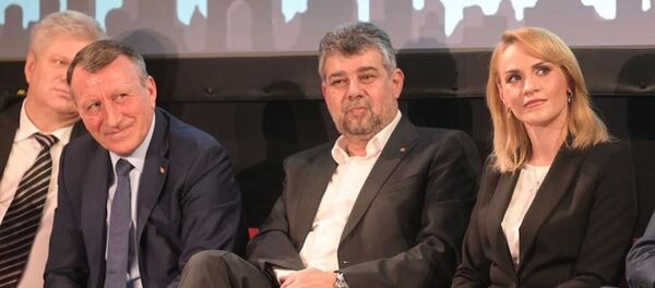 Gabriela Firea și Marcel Ciolacu Gabriela Firea și Marcel Ciolacu - Sputnik Moldova-România