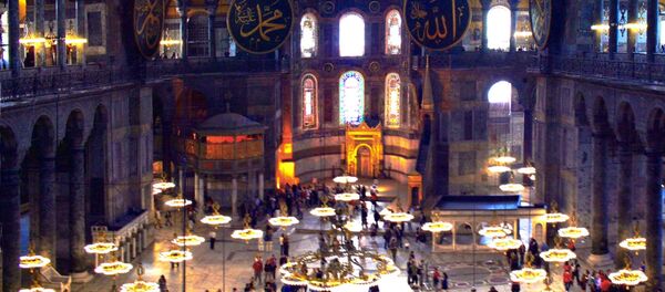 A l'intérieur de la basilique Sainte-Sophie - Sputnik Moldova