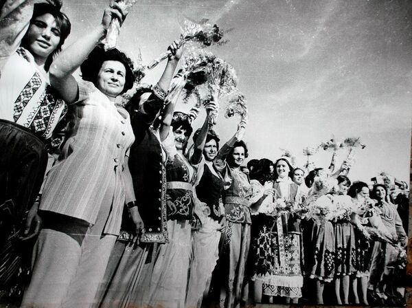 Flacăra păcii și prieteniei: Cum a întâmpinat Moldova Focul Olimpic în anul 1980 Flacăra păcii și prieteniei: Cum a întâmpinat Moldova Focul Olimpic în anul 1980 - Sputnik Moldova