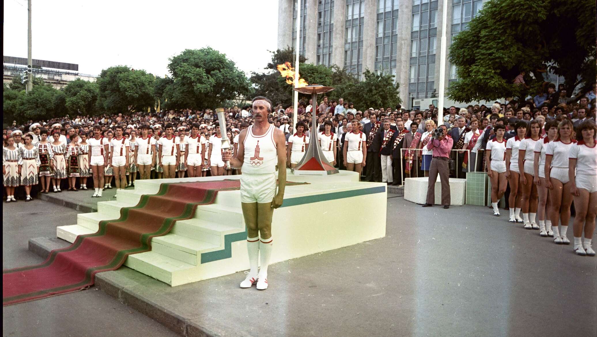 Олимпийский огонь Виктор Санеев 1980