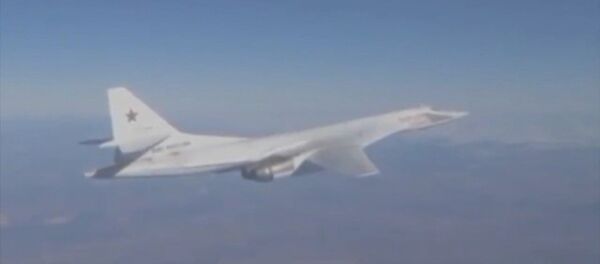 СПУТНИК_Самолеты Ty-160, Ту-95МС и Ту-22М3 сбросили ракеты на объекты ИГ в Сирии СПУТНИК_Самолеты Ty-160, Ту-95МС и Ту-22М3 сбросили ракеты на объекты ИГ в Сирии - Sputnik Молдова