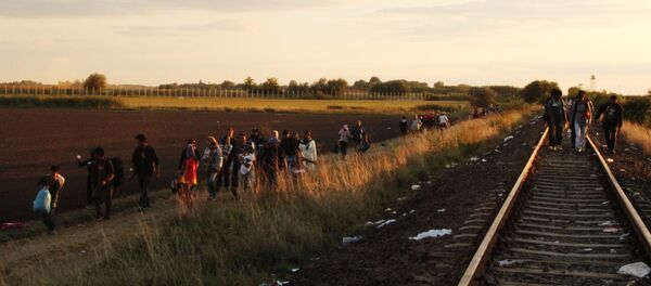 Беженцы на границе - Sputnik Moldova