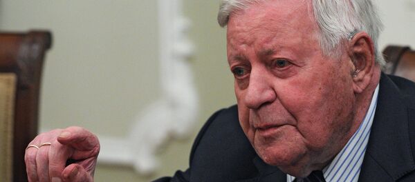 В.Путин принял бывшего канцлера ФРГ Г.Шмидта В.Путин принял бывшего канцлера ФРГ Г.Шмидта - Sputnik Moldova