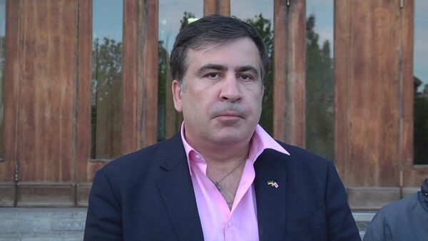 Людей набираем честно – Саакашвили о начале работы губернатором в Одессе - Sputnik Moldova