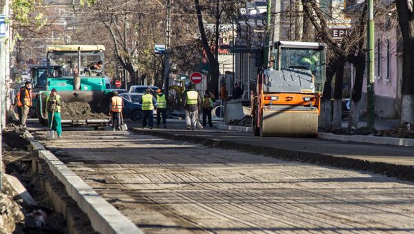 Но работы на этой улице еще много - целых три квартала. - Sputnik Moldova