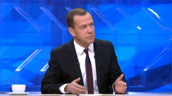 СПУТНИК_Медведев назвал геноцидом ситуацию с отключением электроэнергии в Крыму - Sputnik Moldova-România
